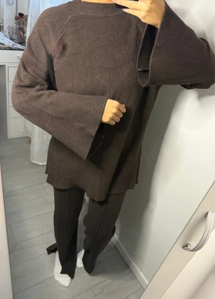 Ensemble pull & pantalon chocolat – Confort chic, staat: Nieuw met prijskaartje, maat: Universele maat, € 33,00, € 35,35 inclusief Kopersbescherming Pro