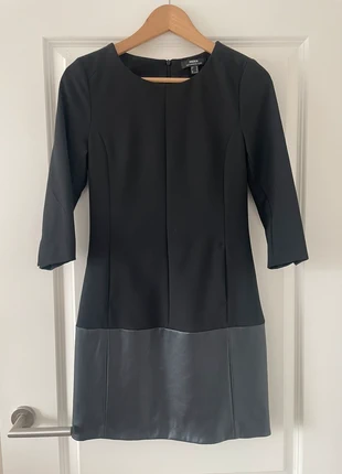 Zwarte jurk Mexx, merk: Mexx, staat: Heel goed, maat: XS / 34 / 6, € 12,50, € 13,83 inclusief Kopersbescherming