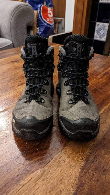 Salomon gore Tex 3D chassis contragrip orthopaedic hiking boots size 8 ...