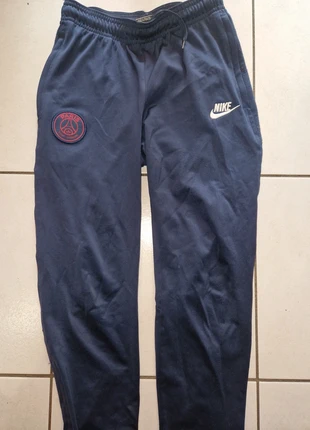 Pantalon de survêtement Nike PSG 10 ans, merk: Nike, staat: Heel goed, maat: XS, € 8,00, € 9,10 inclusief Kopersbescherming
