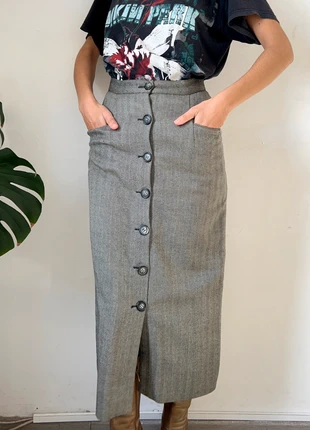 Vintage Pure Wool Midi Skirt, 90s Gray Button Down Herringbone Skirt, marca: Vintage Dressing, estado: Muito bom, tamanho: XL / 42 / 14, €55.00, €58.45 inclui Proteção do Comprador