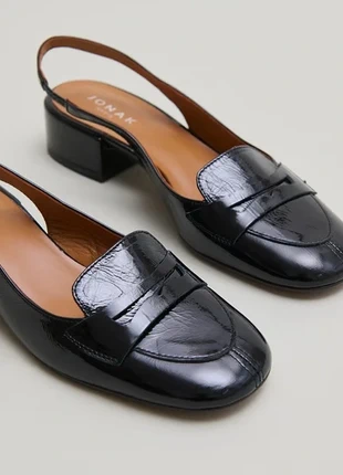 Slingbacks à pattes en vernis plissé noir bride JONAK, brand: Jonak, condizioni: Nuovo con cartellino, taglia: 38, €135.00, €142.45 include la Protezione acquisti