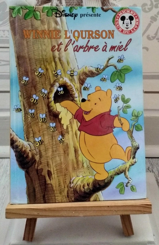 Winnie l'ourson et l'arbre à miel mini livre pour enfant 1