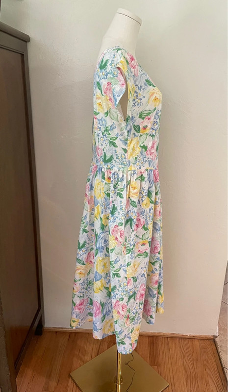 Vintage Floral Midi Dress 5