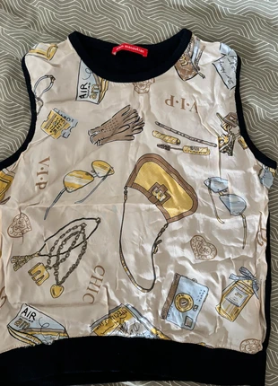 Teeshirt Alain manoukian, marque: Alain Manoukian, état: Très bon état, taille: S / 36 / 8, 4,00 €, 4,90 € Protection acheteurs incluse