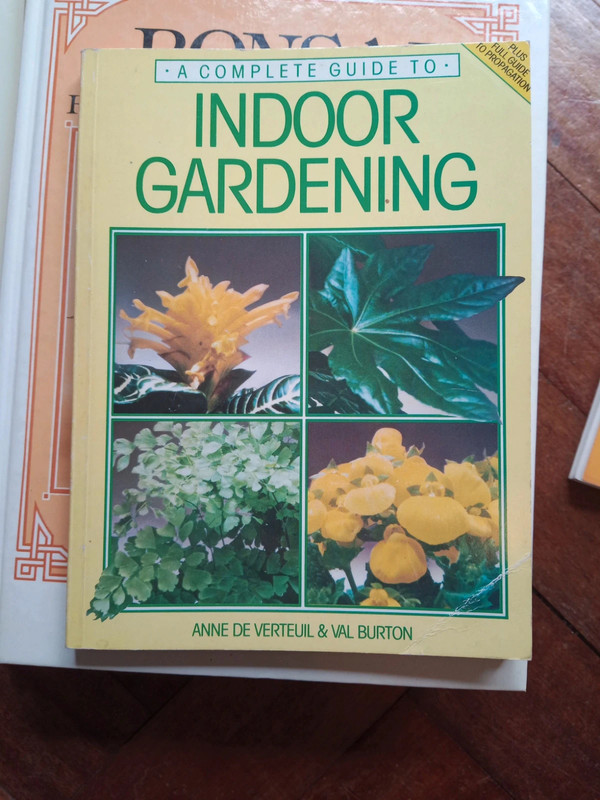 Vintage houseplant book bundle 5