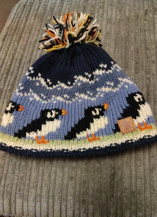 Pachamama bobble hat, brand: Pachamama, condition: Good, size: One size, £10.00, £11.20 includes Buyer Protection