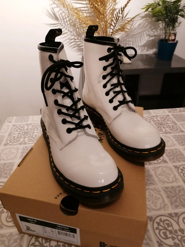 Dr martens 2025 taille 38