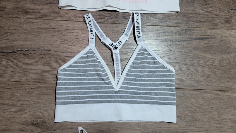Victoria's Secret 3 pack unlined bralette seamless sports bra Size: M 4
