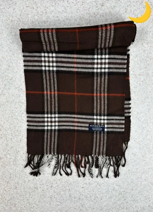 VC0246 - Magnifique écharpe burberry vintage Y2K en laine d'agneau, merk: Burberry, staat: Heel goed, € 26,00, € 28,00 inclusief Kopersbescherming Pro