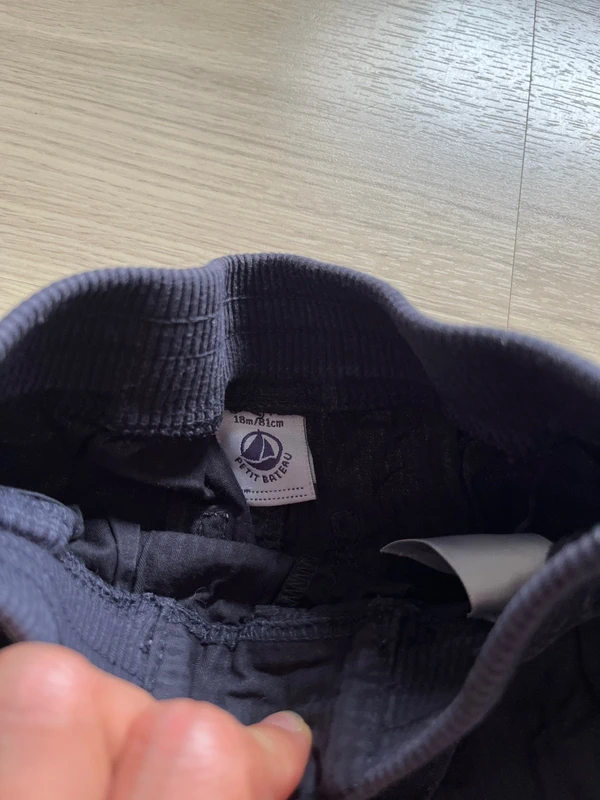 Lot 2 pantalons petit bateau 18mois - photo numéro 7