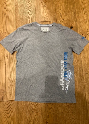 Maglietta Espírit taglia M colore grigio, brand: Esprit, condizioni: Nuovo senza cartellino, taglia: M, €7.00, €8.05 include la Protezione acquisti