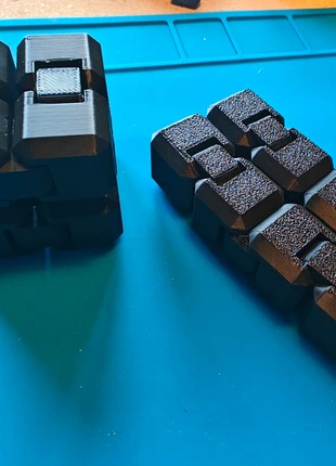 Antiestrés cubo infinito, marque: 3D, état: Neuf avec étiquette, 3,50 €, 4,38 € Protection acheteurs incluse