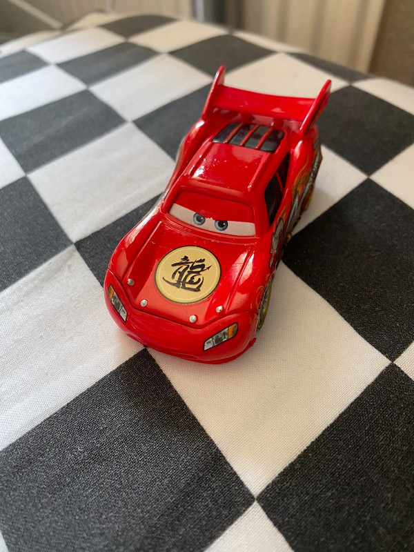 Disney Lightning McQueen diecast car Vinted