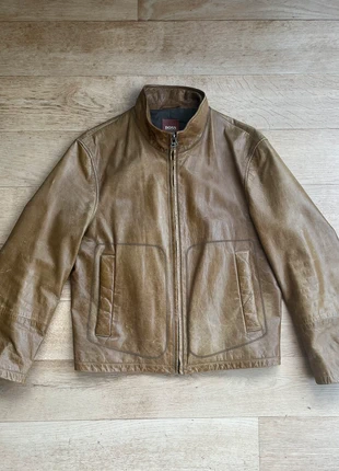 Veste en cuir marron vintage - Hugo Boss - Taille M, marca: Hugo Boss, estado: Muy bueno, tamaño: M, 80,00 €, 84,70 € Protección al comprador incluida