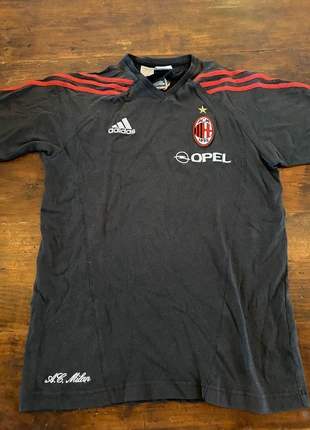 Maglietta Milan ufficiale, brand: AC Milan, condition: Very good, size: M, €15.69, €17.17 includes Buyer Protection