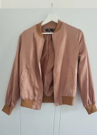 Veste Miss Guided, merk: Missguided, staat: Heel goed, maat: S / 36 / 8, € 3,00, € 3,85 inclusief Kopersbescherming