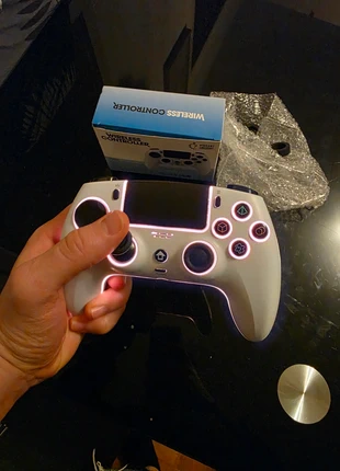 Controller mit Hall-Sensor kompatibel mit PS5 Pro PC Mac iOS Android 10, staat: Nieuw met prijskaartje, € 32,00, € 34,30 inclusief Kopersbescherming