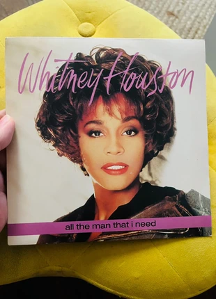 Vinyle Whitney Houston 💜, état: Très bon état, 5,00 €, 5,95 € Protection acheteurs incluse
