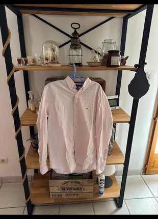 👔🌸 Chemise Tommy Hilfiger rose – classique & fraîche, marque: Tommy Hilfiger, état: Très bon état, taille: M, 15,00 €, 16,45 € Protection acheteurs incluse