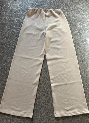 Pantalon Zara Interlock - coupe droite, marke: Zara, zustand: Neu, mit Etikett, größe: M / 38 / 10, 15,00 €, 16,45 € inklusive Vinted-Käuferschutz