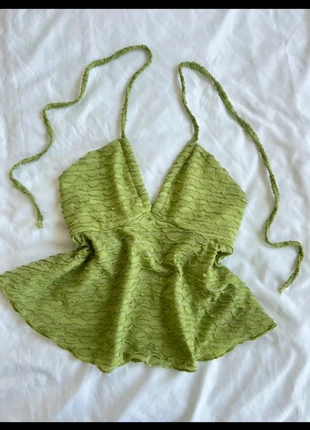 Green halter top s/m, marke: Sonstiges, zustand: Sehr gut, größe: M / 38 / 10, 16,00 €, 17,50 € inklusive Vinted-Käuferschutz