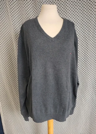 Antraciet V hals trui met cashmere, merk: Tommy Hilfiger, staat: Heel goed, maat: XXL, € 18,00, € 19,60 inclusief Kopersbescherming