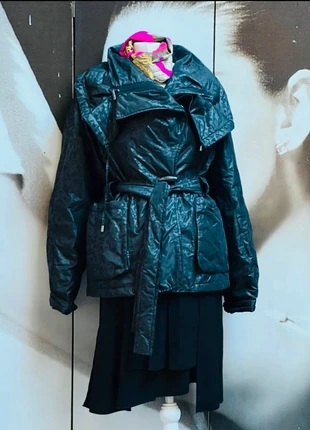 Et Dieu Créa la Femme doudoune, marque: Et Dieu Créa La Femme, état: Très bon état, taille: XL / 42 / 14, 35,00 €, 37,45 € Protection acheteurs incluse