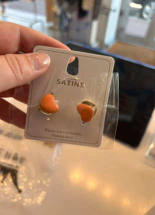 Boucles d’oreille cœur, brand: Satine, condizioni: Nuovo con cartellino, €4.00, €4.90 include la Protezione acquisti