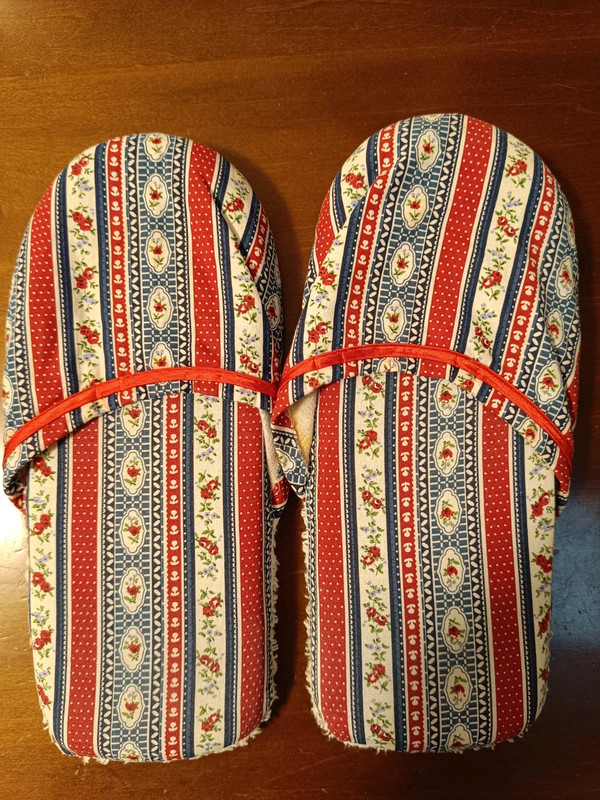 Pantofole stoffa 2025