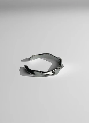 Bague chrome gothique minimaliste ajustable style y2k, brand: CHROME, condizioni: Ottime, taglia: Regolabile, €9.90, €11.10 include la Protezione acquisti Pro