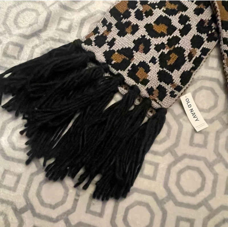 Leopard print scarf, new with tags animal print y2k 3