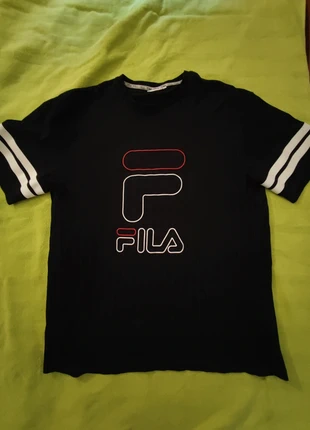 T-shirt Fila, marke: FILA, zustand: Sehr gut, größe: L, 8,00 €, 9,10 € inklusive Vinted-Käuferschutz