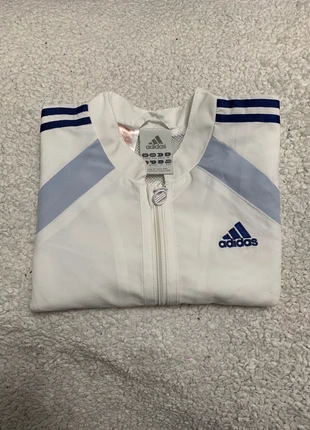 Adidas 24M, marca: adidas, estado: Muito bom, tamanho: 18-24 meses / 86 cm, €9.00, €10.15 inclui Proteção do Comprador