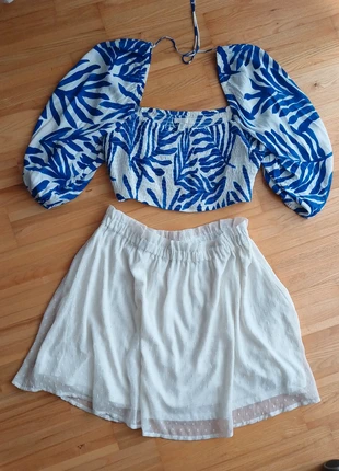 Twinset: Crop Top & Rock, marke: H&M, zustand: Sehr gut, größe: XL / 42 / 14, 15,00 €, 16,45 € inklusive Vinted-Käuferschutz