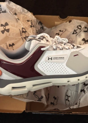 Under Armour Summit Trek Running Shoes, brand: Under Armour, condizioni: Nuovo con cartellino, taglia: 45, €59.00, €62.65 include la Protezione acquisti