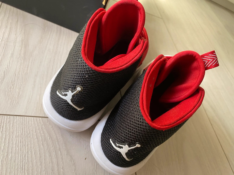 Jordan eclipse 2024 taille 38