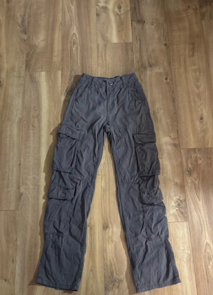 Bershka cargohose grau xxs, marque: Bershka, état: Très bon état, taille: XXS / 32 / 4, 9,00 €, 10,15 € Protection acheteurs incluse