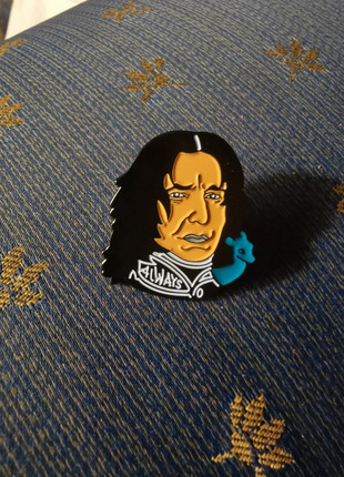 Pin de Severus Snape, marque: Harry Potter, état: Très bon état, 1,20 €, 1,96 € Protection acheteurs incluse