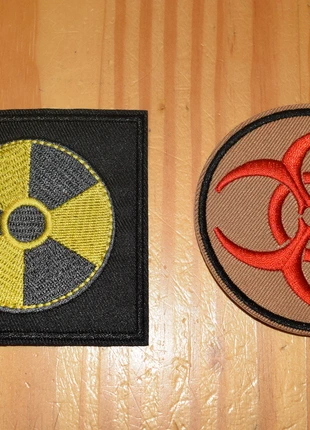 lot 2 écussons thermocollants, condition: New without tags, €12.00, €13.30 includes Buyer Protection