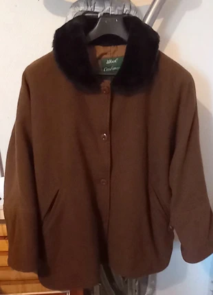 Manteau laine T. 52, marque: wool and cashmere, état: Très bon état, taille: 6XL / 52 / 24, 12,00 €, 13,30 € Protection acheteurs incluse