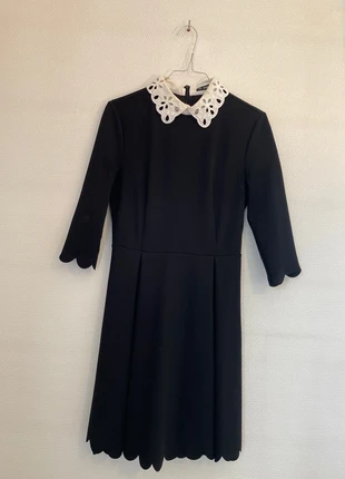 Robe noire à col, état: Bon état, taille: Taille unique, 15,00 €, 16,45 € Protection acheteurs incluse