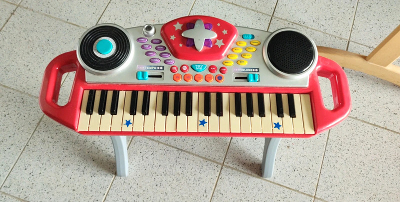 Petit piano pour bébé/enfant