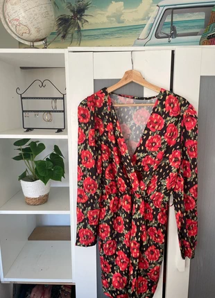 Vestido flores talla única, marca: Local, estado: Muy bueno, tamaño: M / 38 / 10, 3,00 €, 3,85 € Protección al comprador incluida