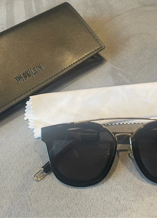 Gold Black Sunglasses Comfortable Clear Sight Strong Edges, brand: Good, condition: Very good, £9.00, £10.15 includes Buyer Protection