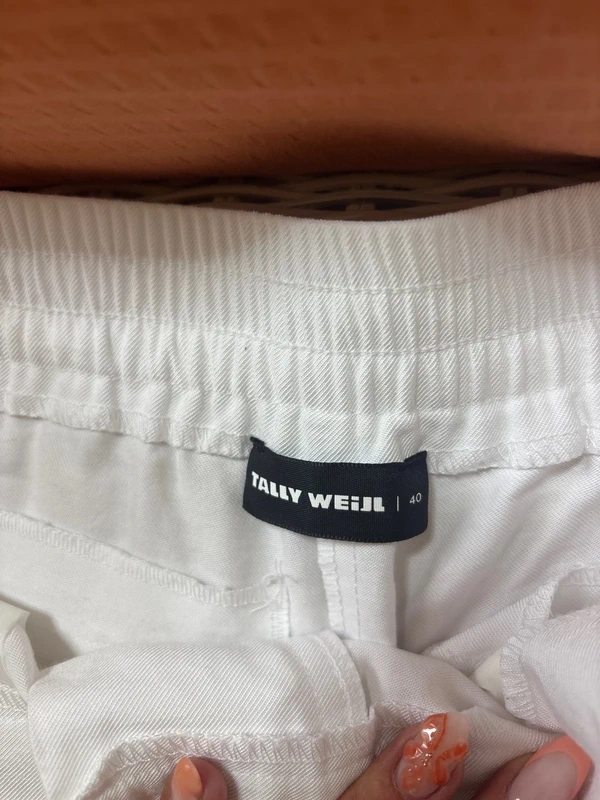 Pantalon blanc - photo numéro 6