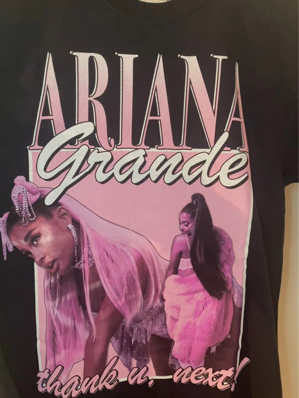 Original Ariana Grande Sweetener Tour T-Shirt Merch | Vinted