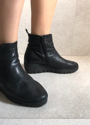 Botas negras de piel vintage - Black boots, marca: Relaxshoe, estado: Bom, tamanho: 40, €3.50, €4.38 inclui Proteção do Comprador