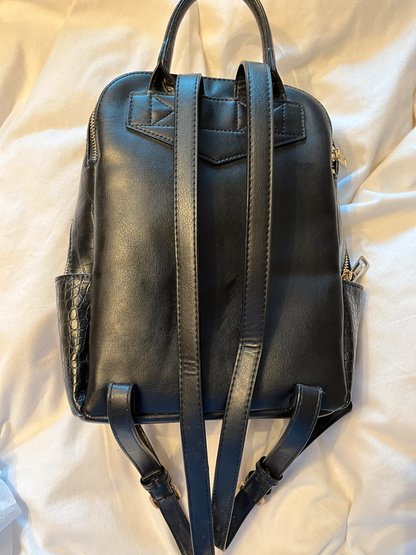 Black faux leather backpack with croc effect | Vinted