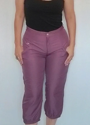 Pantacourt sportwear Domyos taille 40, marque: Domyos, état: Très bon état, taille: L / 40 / 12, 6,00 €, 7,00 € Protection acheteurs (Pro) incluse